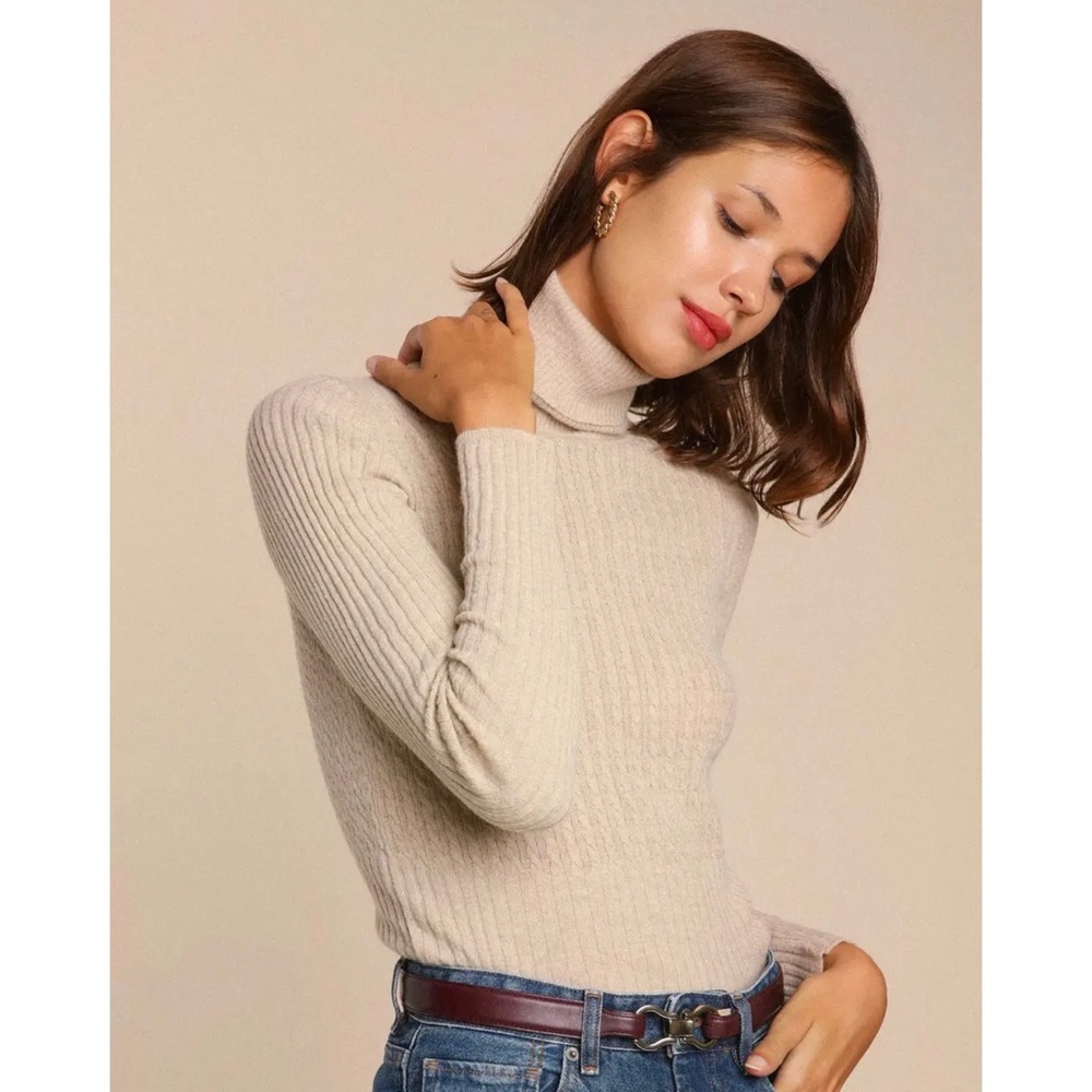 Rouje Will Sweater in Beige